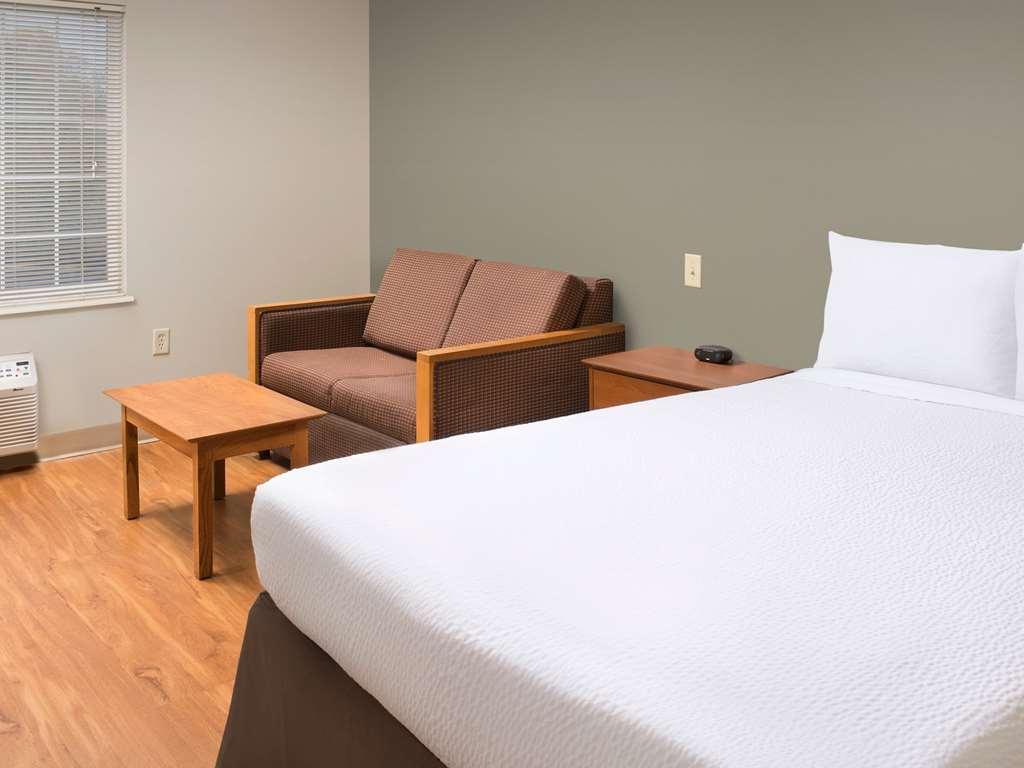 Extended Stay America Select Suites - Wichita - South Номер фото