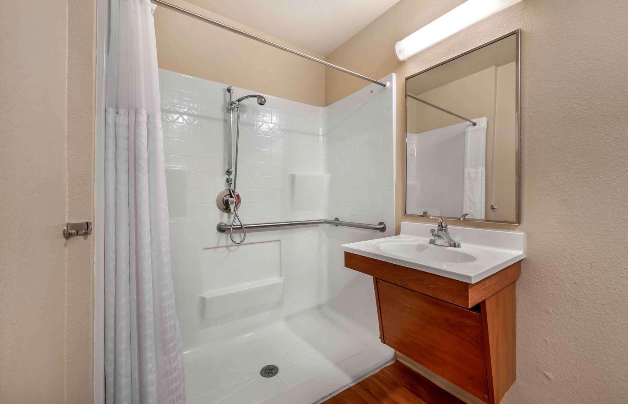 Extended Stay America Select Suites - Wichita - South Экстерьер фото